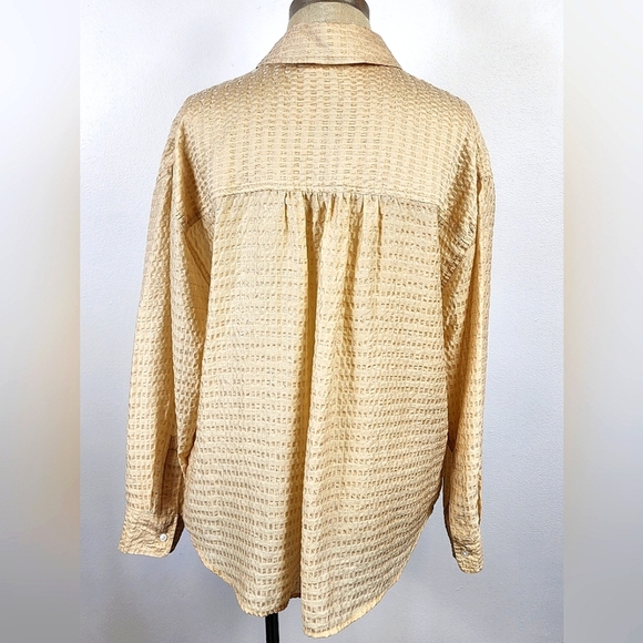Future Collective Womens Textured Beige Button-Up Lightweight Baggy Shirt, sz MD - Picture 3 of 10